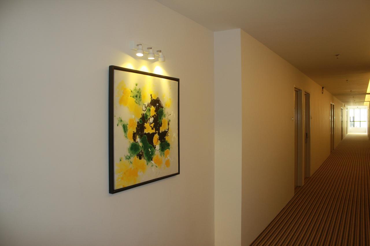 Aurora Hotel Malacca Buitenkant foto
