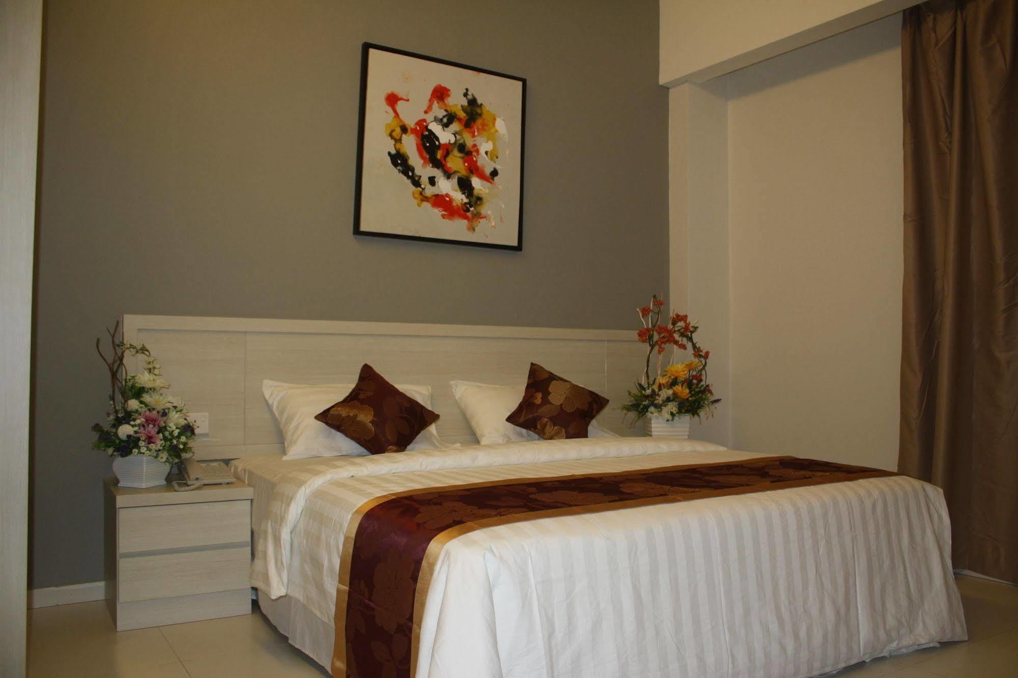 Aurora Hotel Malacca Buitenkant foto