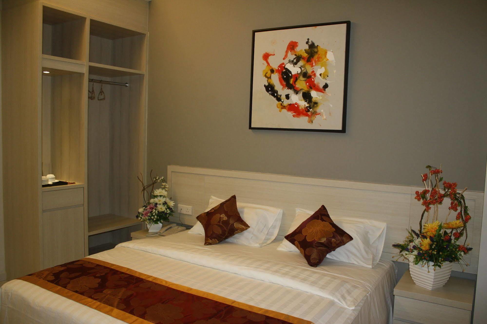 Aurora Hotel Malacca Buitenkant foto